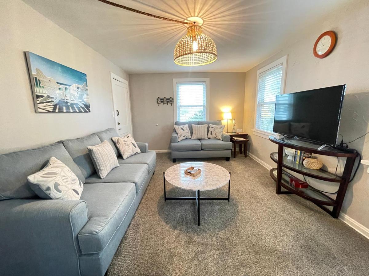 Seas The Day - 4 Blocks To The Beach, Restaurant, And Bar District - Great Deck And Outdoor Space!! Jacksonville Beach Εξωτερικό φωτογραφία