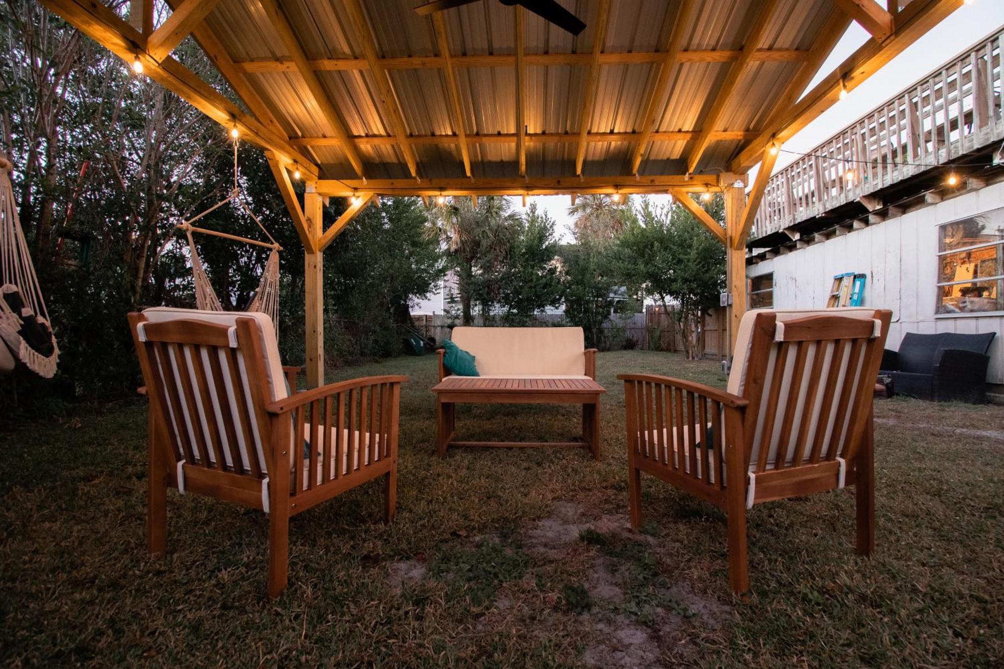 Seas The Day - 4 Blocks To The Beach, Restaurant, And Bar District - Great Deck And Outdoor Space!! Jacksonville Beach Εξωτερικό φωτογραφία